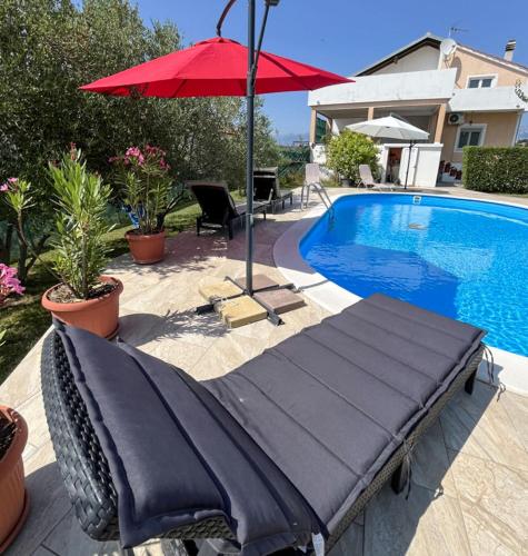 Ieeja, House Bistre with private pool in Radovin