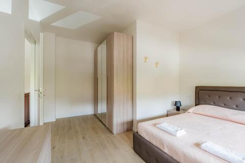 Golden House Belfiore - image 7