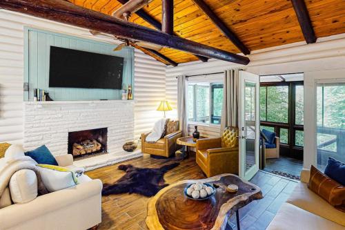 Mountain Dreams, Bryson City