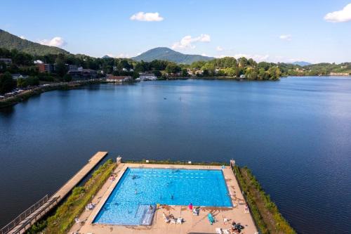 Mountain Peace II in Lake Junaluska, USA