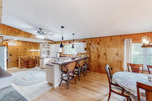 Come Up for the Air in Forest Hills (NC)
