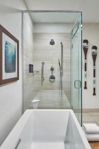 The Del Monte Lodge Renaissance Rochester Hotel & Spa in Rochester, USA