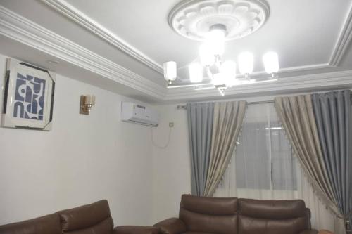 H Furnished Apartments in บัวอา