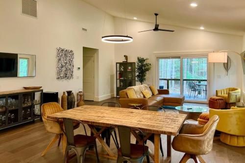 Cloud 9 Sanctuary in Weaverville, USA