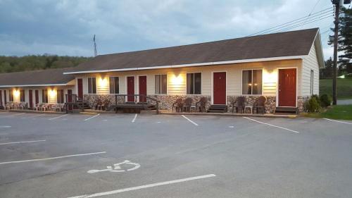 Udvendig, Clark's Beach Motel in Old Forge (NY)