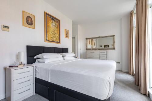 Maddox Street II - image 9