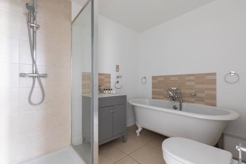 Charlwood Place by onefinestay - image 13