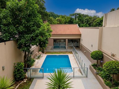 Departamento Nórdico Premium con Balcón y Piscina - Nueva Córdoba