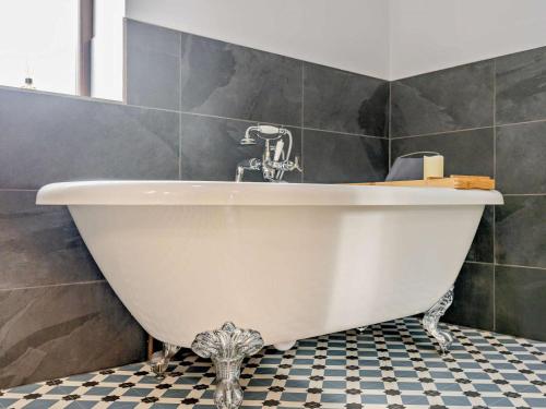 Létesítmények, 4 Bed in Forton oc-81290 in Forton (Lancashire)