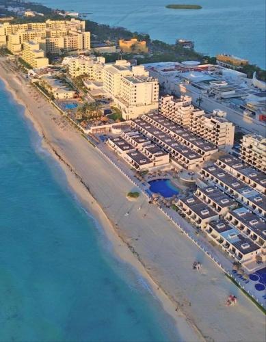 Cancún Blue & Sea Cozy Studio