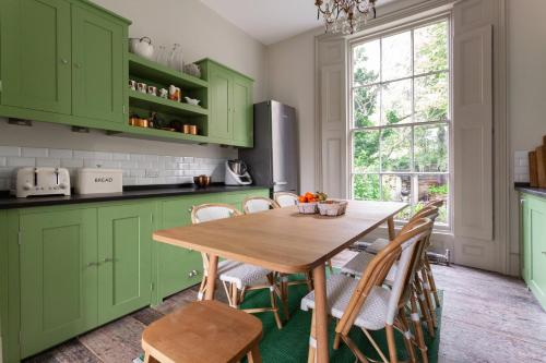 Canonbury Park North II - image 4