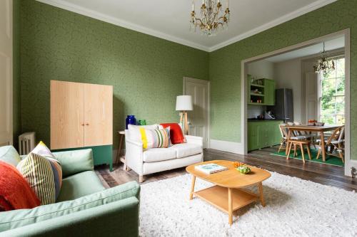 Canonbury Park North II - image 5