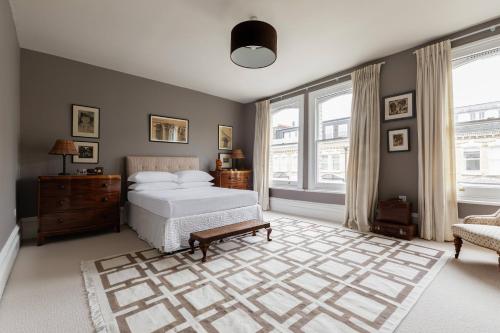 Radipole Road IV by onefinestay - image 14