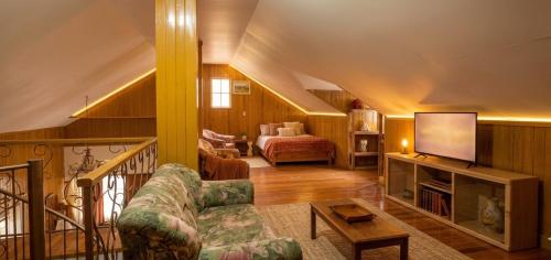 The Mountain Home by Raya's Guesthouse – khách sạn tại Đông Thành phố Baguio