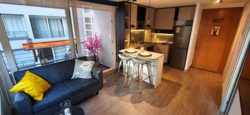 Quiet apartment in downtown Santiago
