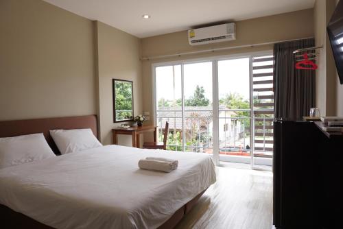 ชมพู นครินทร์ อพาร์ตเมนต์ (Chompu Nakarin Apartment) in ตรัง