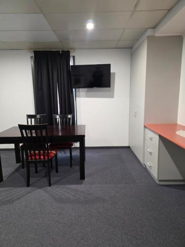 Hume Villa Motor Inn UNDER NEW MANAGEMENT in Fawkner