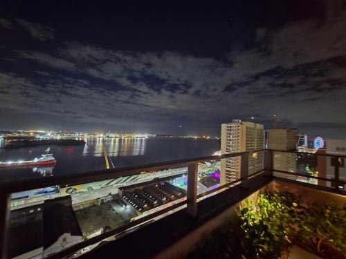 Smart Energy 2QTS no Rio - Rooftop 360 e VLT na porta in Santo Cristo