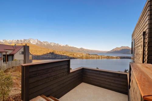 Southern Star Escape - Queenstown Holiday Villa - image 14