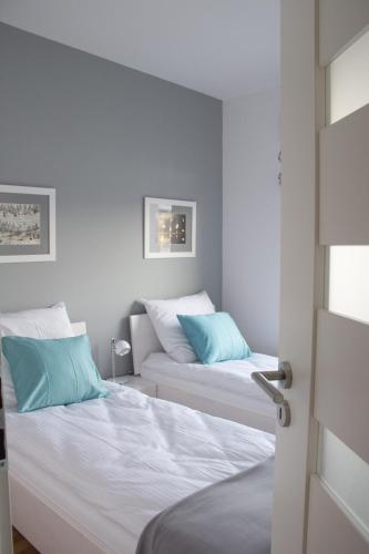 APT Solna - main image