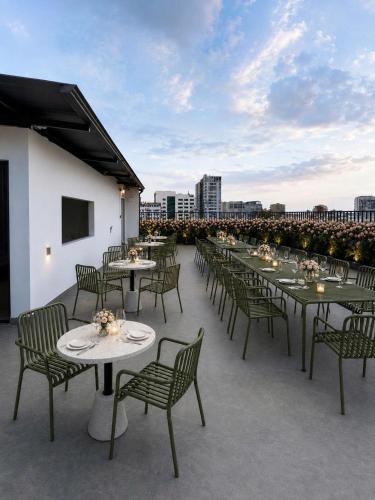 Balcó/terrassa, Cherry Airport Hotel and Apartment in Ciutat Ho Chi Minh