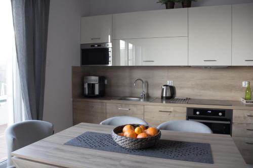 APT Solna - image 4