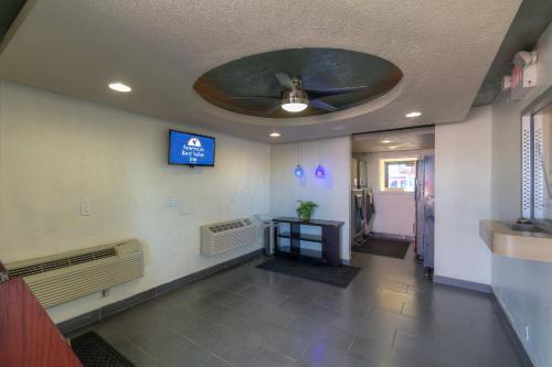 Americas Best Value Inn Amarillo Airport/Grand Street