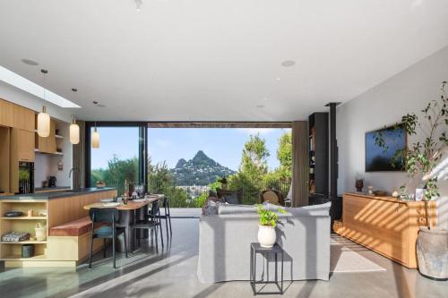 Facilities, The Rise - Private Sauna, Sea & Mountain Views in Tairua