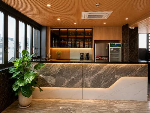 Pub, Cherry Airport Hotel and Apartment in Ciutat Ho Chi Minh