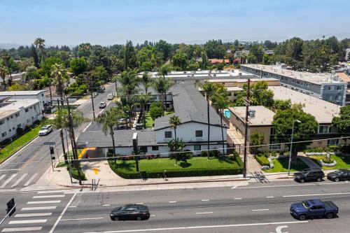 Hyland Motel Van Nuys - image 23