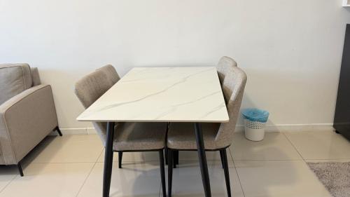 Chamber kl Suites - image 3