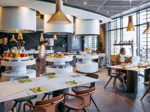 Food and beverages, Novotel Paris Coeur d'Orly Airport in Paris-Orly Airport