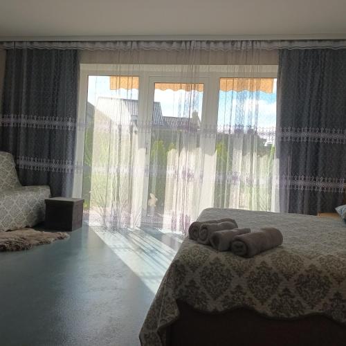 Idille Studio with Patio & Free Parking, Ventspils