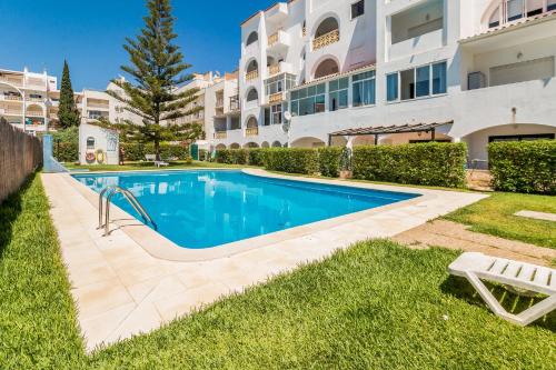 Areyas Pool By Alzira - Albufeira