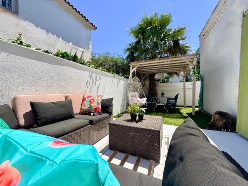 A szálláshely kívülről, La Casa mediterránea de Sonia (La Casa mediterranea de Sonia) in Premia de Mar (Maresme)