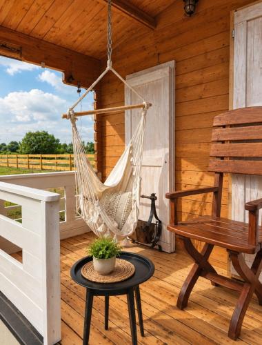 Drewniany Zakątek z sauną i jacuzzi (Drewniany Zakatek z sauna i jacuzzi) in Lochow