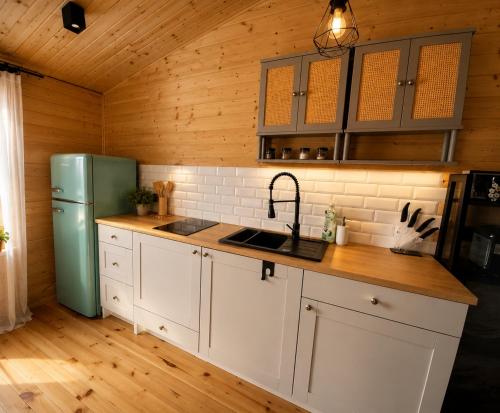 Drewniany Zakątek z sauną i jacuzzi (Drewniany Zakatek z sauna i jacuzzi) in Lochow
