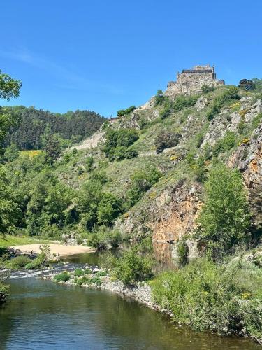 Au pied du Pipet, calme et central in Saint-Martin-De-Fugeres