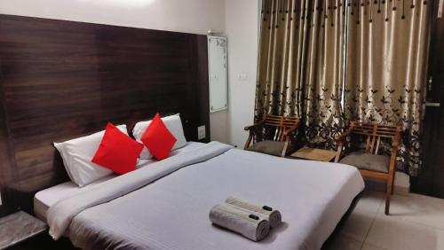 Mcleodganj Mountain View Royal india-cheapest hotel in McLeod Ganj- Near Dalai Lama temple 100m-best - Dalhousie Mcleodganj Mountain View Royal india-cheapest hotel in McLeod Ganj- Near Dalai Lama temple 100m-best - Dalhousie