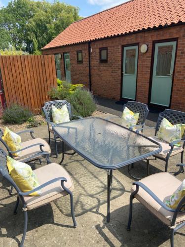 Willow Tree Cottages in Barnby in the Willows
