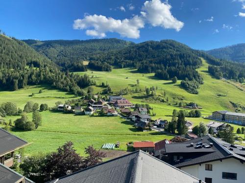  Haus Anna Appartementhaus - Kärnten Card im Sommer inklusive - in Bad Kleinkirchheim