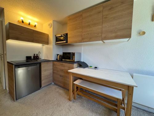 Joli studio 4 pers - Tignes 1800 ski au pied near The Underground Bar Tignes Le Lac
