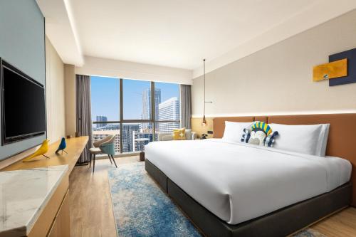 room detail thumbnail 1