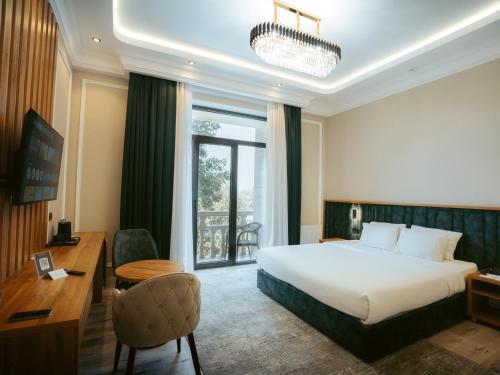 room detail thumbnail 0