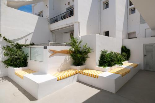 ทัศนียภาพภายนอกโรงแรม, Pelican Paros in ปาริเกีย