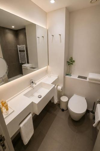 Double or twin room, with views