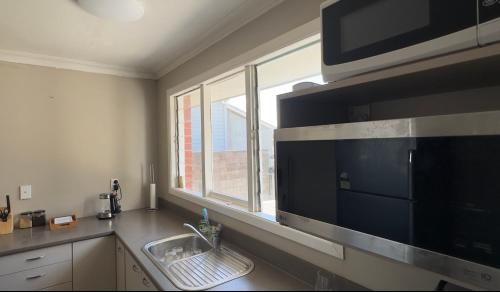 Konyha, Comfy Private Room on the Cameron- Superb Location in Tauranga