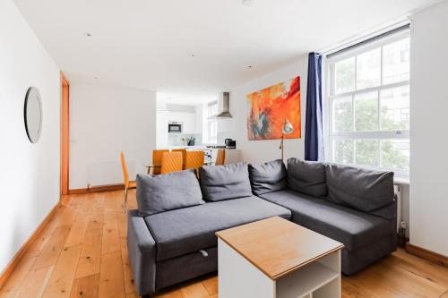 Two Bedroom Apartments in Marylebone - image 11