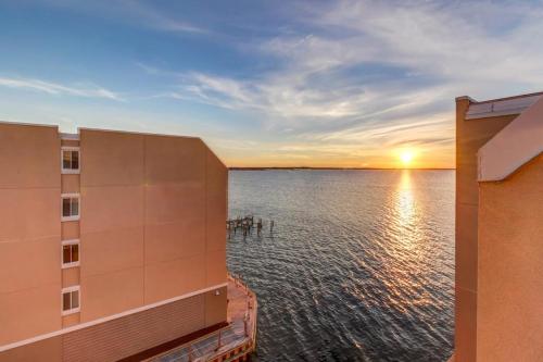 Wight Bay Condo - image 35