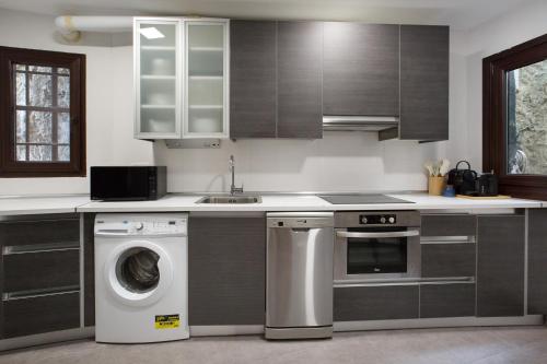 Spacious Apartment Near Casco Viejo in 이바이온도